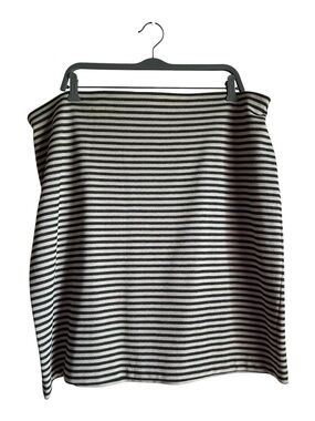 George Size XXL 20 Black and White Striped Mini Skirt